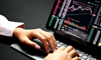 “中特估”概念早盘再度走强，中船特气涨超5%，科创100ETF（588190）飘红丨ETF观察